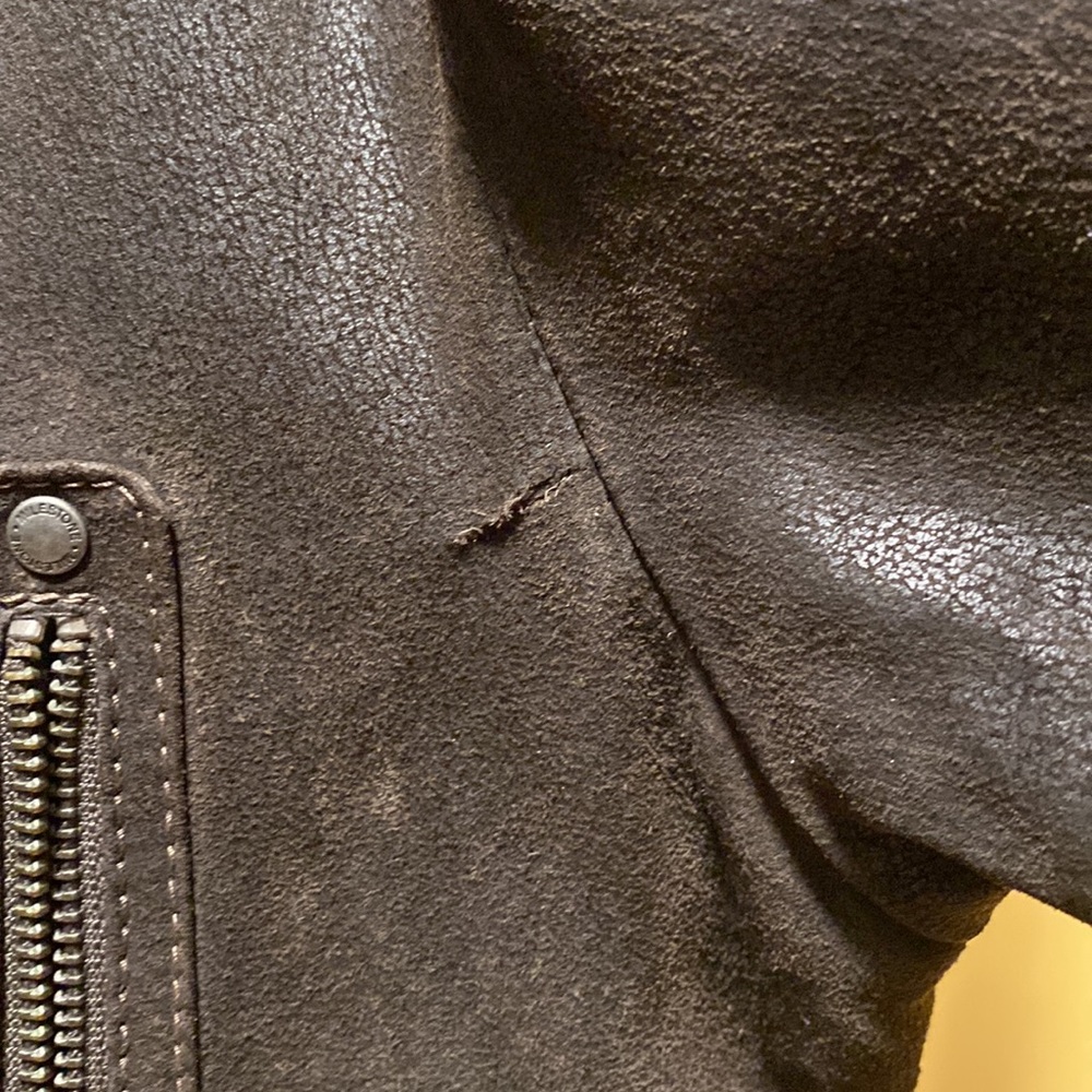 Leather jacket - Picture 6 of 14